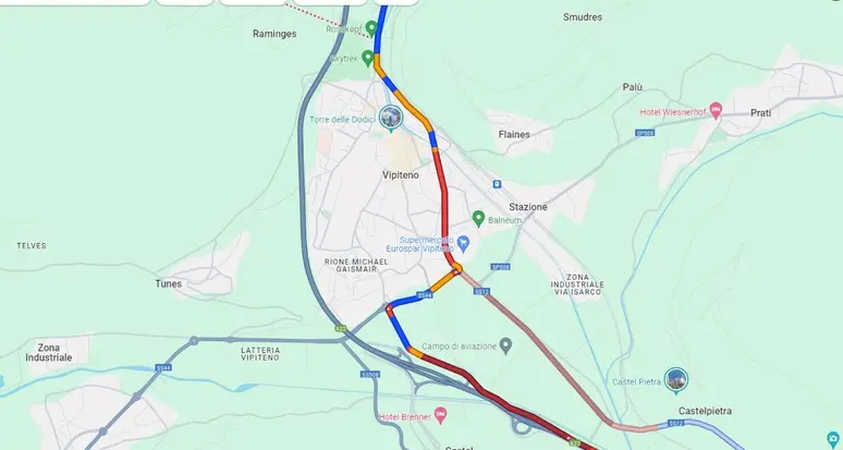 Google Maps segnala un’interruzione fantasma dell'A22 al Brennero, invasa Vipiteno