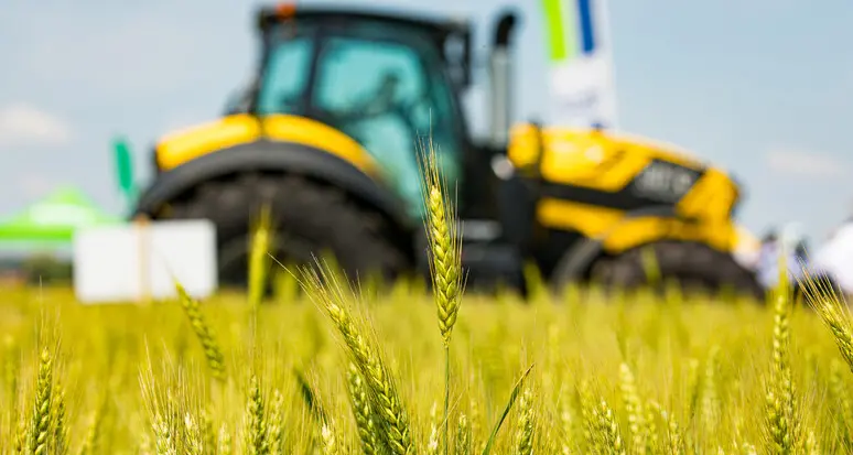 Macchinari agricoli di precisione: all'Alto Adige 7,78 milioni grazie al Pnrr. Favoriti i giovani