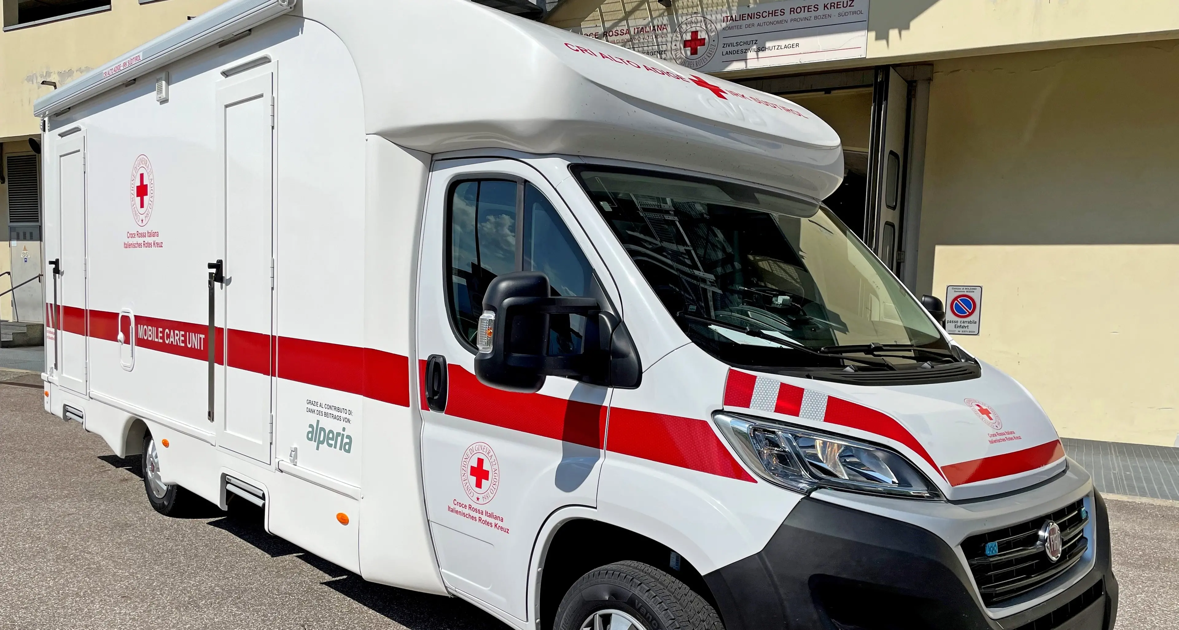 Alto Adige, un ambulatorio mobile per la Croce rossa