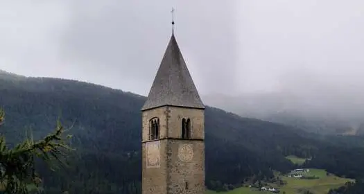 Nuove attrazioni attorno al campanile del lago di Resia