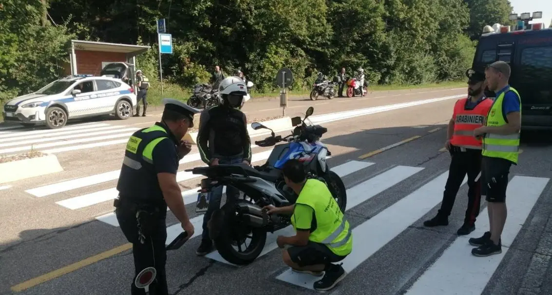 Passo della Mendola, via ai controlli intensivi sui motociclisti