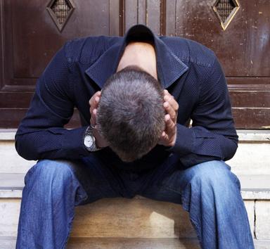 Un capo di colore verde per sensibilizzare sulla salute mentale