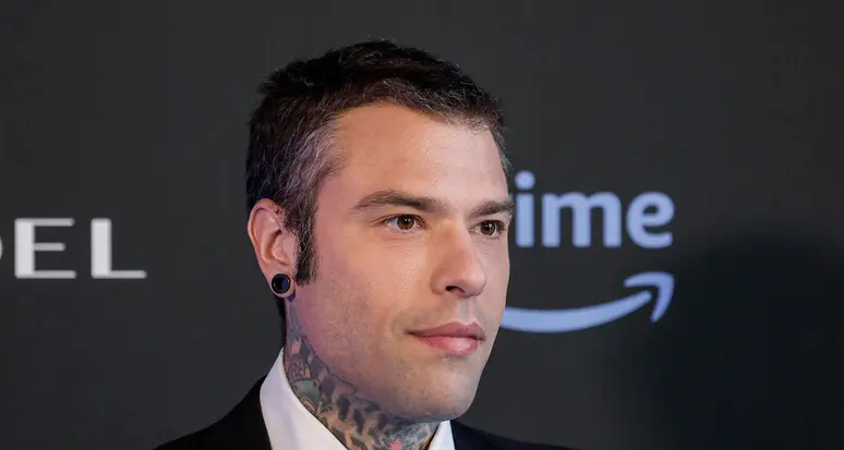 «Fedez nullatenente?». Esposto del Codacons alla Guardia di Finanza per una verifica fiscale