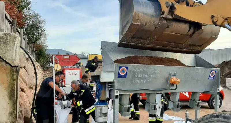 Alluvione a Bolzano e Bassa Atesina, ma solo simulata: 300 uomini in azione