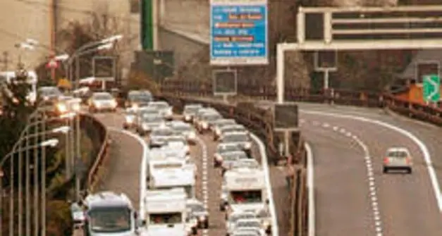 Brennero, lunghe code e ponte Lueg bloccato per un tir in panne
