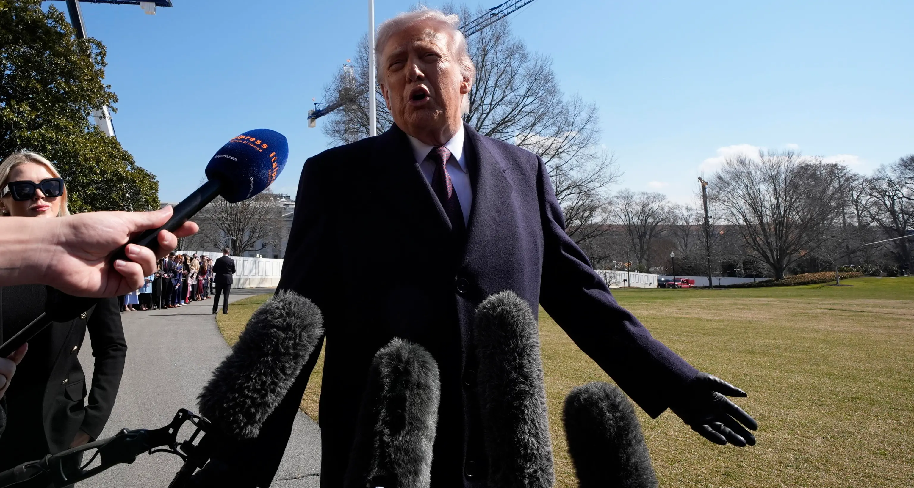 Trump: 'Ci sono alcuni buoni candidati per guidare l'Iran'