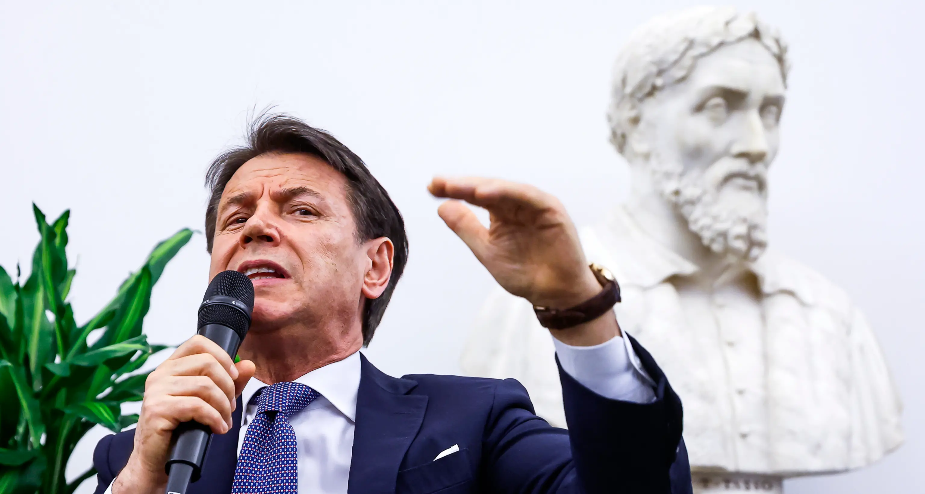 Referendum: Conte, riforma tecnica? no, è politica