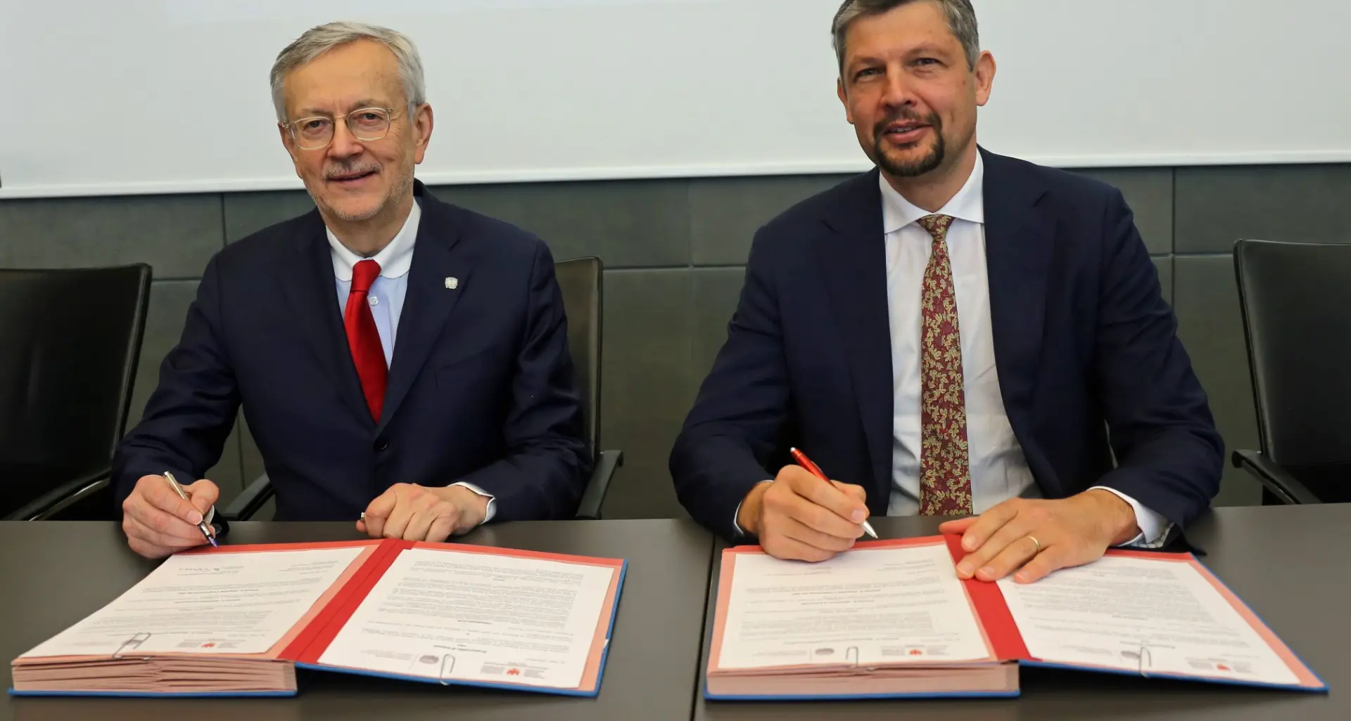Mobilità, intesa tra Provincia e Camera di commercio di Bolzano: «Rendere le imprese più competitive»
