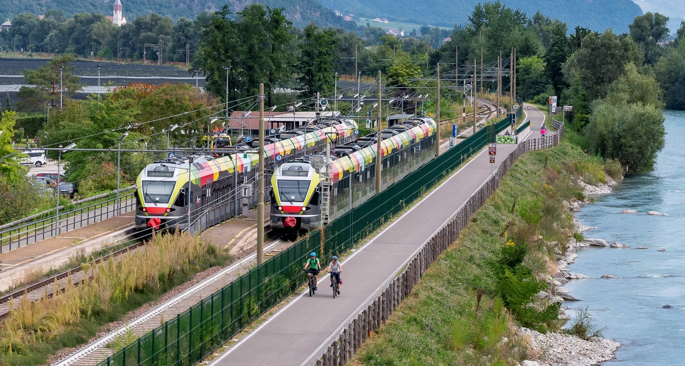 Sulla linea ferroviaria Bolzano-Merano il lunedì di Pasqua circola il doppio dei treni