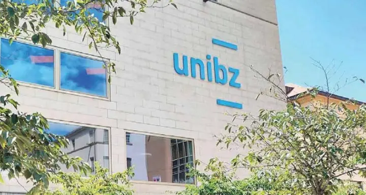 Unibz, la rabbia degli studenti «Trovare casa è una giungla»
