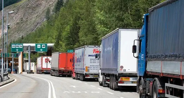 Tir al Brennero, la Commissione europea: “Da Roma nessuna notifica sul ricorso italiano”