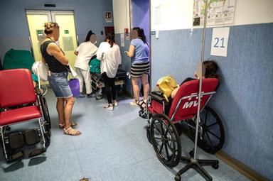 Pronto soccorso in affanno, 'in agosto la carenza sale a quasi 7mila medici'