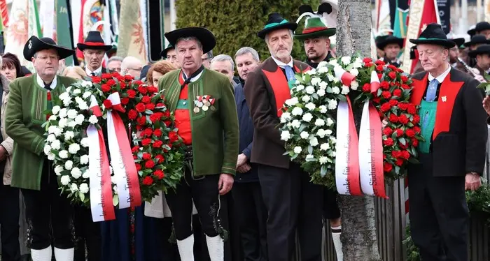 Appiano, saranno circa 2mila gli Schützen a commemorare la morte di Sepp Kerschbaumer