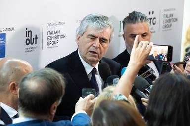 Mazzi, il 22 ottobre Salvini presenta a Stato-Regioni il bando tipo per i balneari
