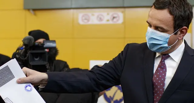 Kosovo: 99% schede, vince VV di Kurti con 48,1%