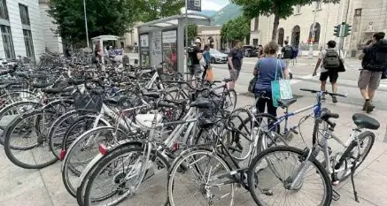 Alfreider al Comune: «Assurdo bocciare il garage per le bici»