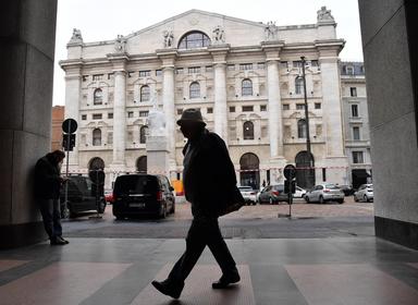 Borsa: Milano chiude