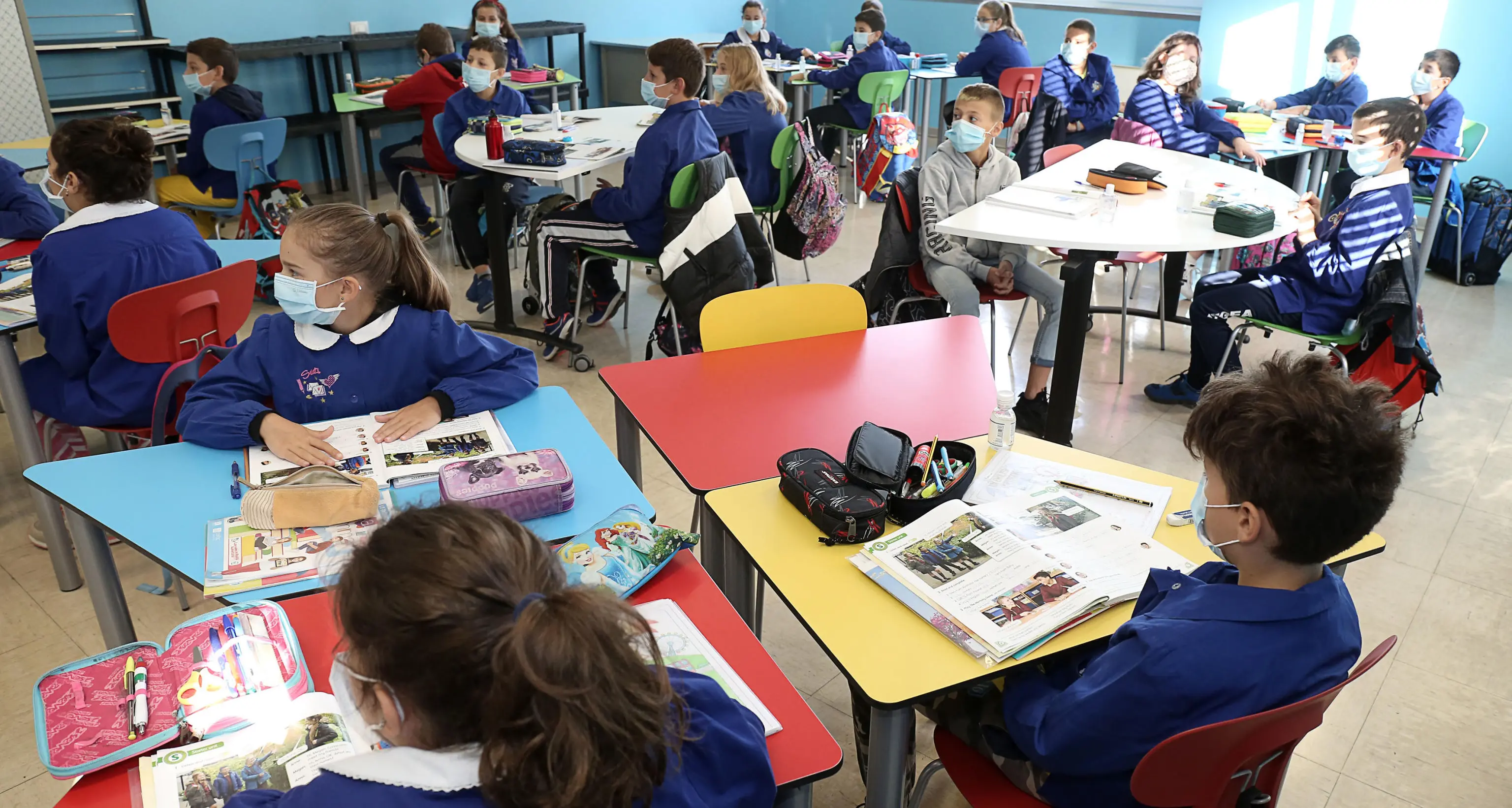 Oggi il ritorno a scuola per oltre 90mila studenti altoatesini