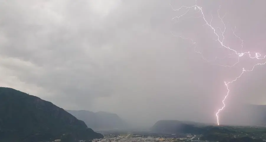 Una “pioggia” di 500 fulmini sull’Alto Adige