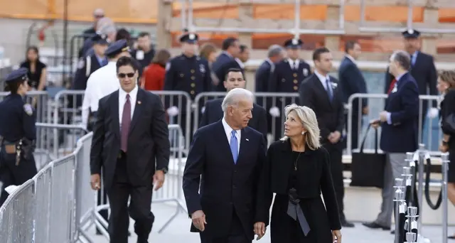 11/9: Biden e la First Lady a Ground Zero