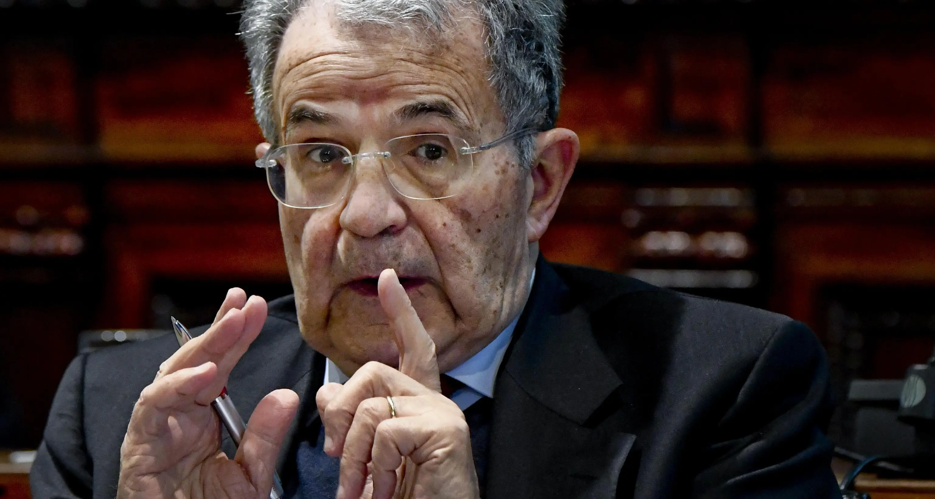 Prodi e Fischer alla giornata dell'Autonomia a Bolzano