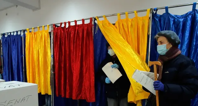 Romania: bassa affluenza, 28,03% a tre ore chiusura seggi