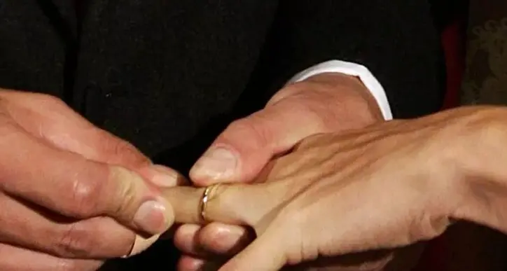 Boom di matrimoni stranieri in Alto Adige: Comuni sotto pressione, ma è stretta sui riti civili