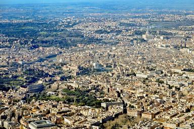 Federalberghi all'attacco sugli affitti brevi, 'ecco i numeri della Shadow Economy'