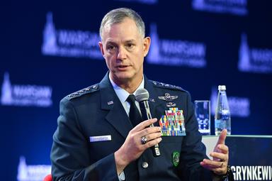 Comandante della Nato, 'non vogliamo la guerra ma se attaccati combatteremo'