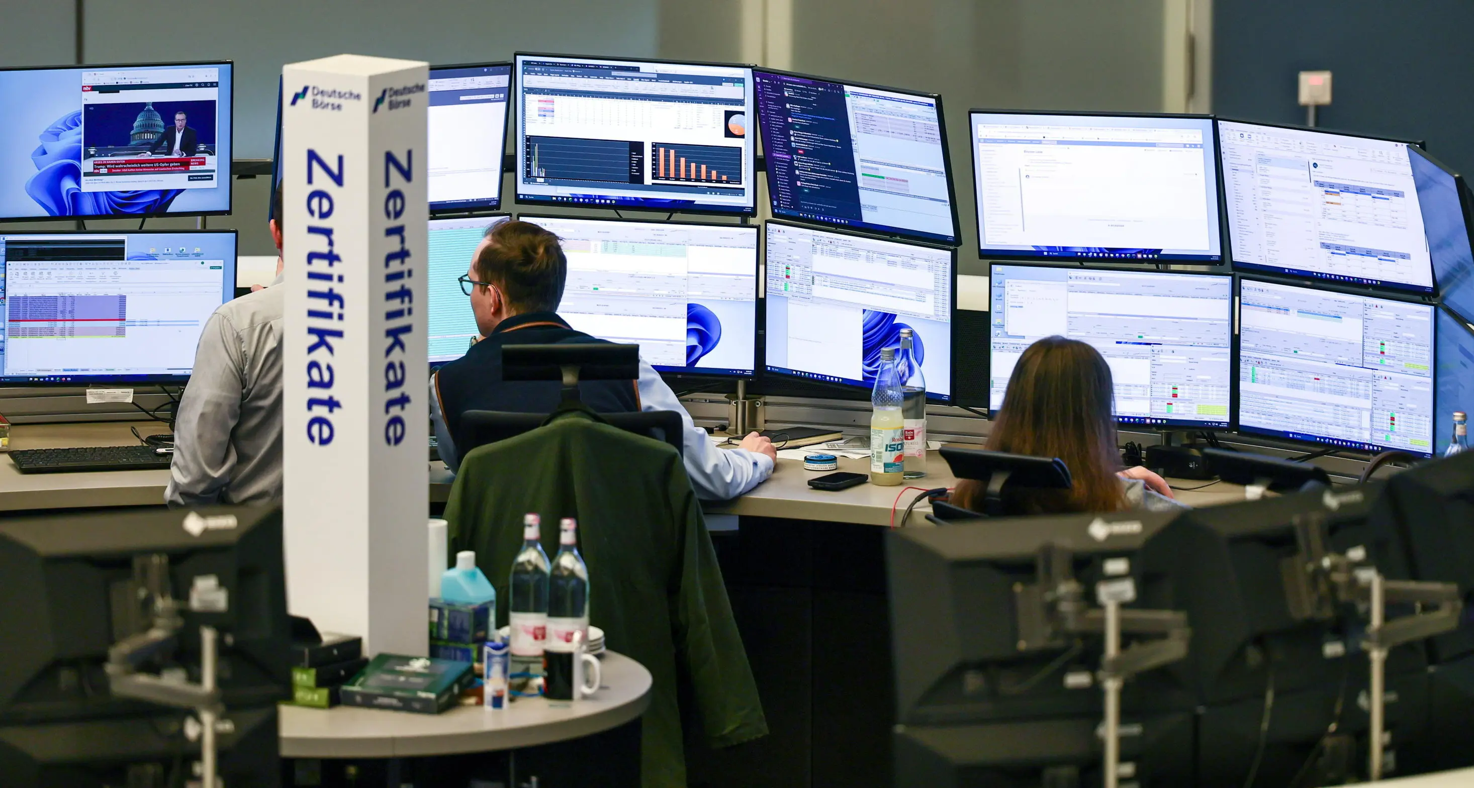 Borsa: l'Europa chiude in ribasso, Parigi (-0,55%), Londra (-0,41%)