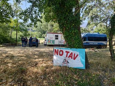 Il prefetto di Torino vieta il campeggio a Susa e a Bussoleno
