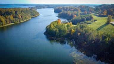 Autunno Baltico, il foliage tra le foreste orientali di Lituania e Lettonia