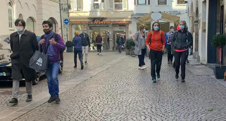 Uscì di casa mentre era positivo e in quaantena: assolto