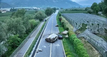 La giunta vuole “provatizzare” le strade altoatesine, sindacati in trincea