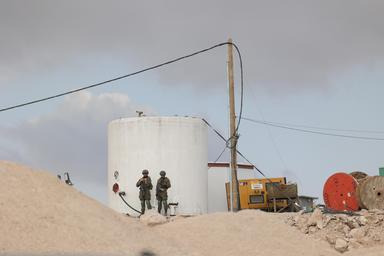 Idf, 'parte a Hebron operazione antiterrorismo. Residenti interrogati, poi via'