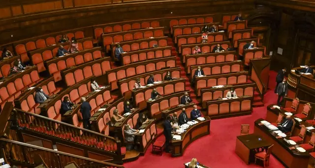 Ue: Senato approva legge delegazione europea, 150 sì