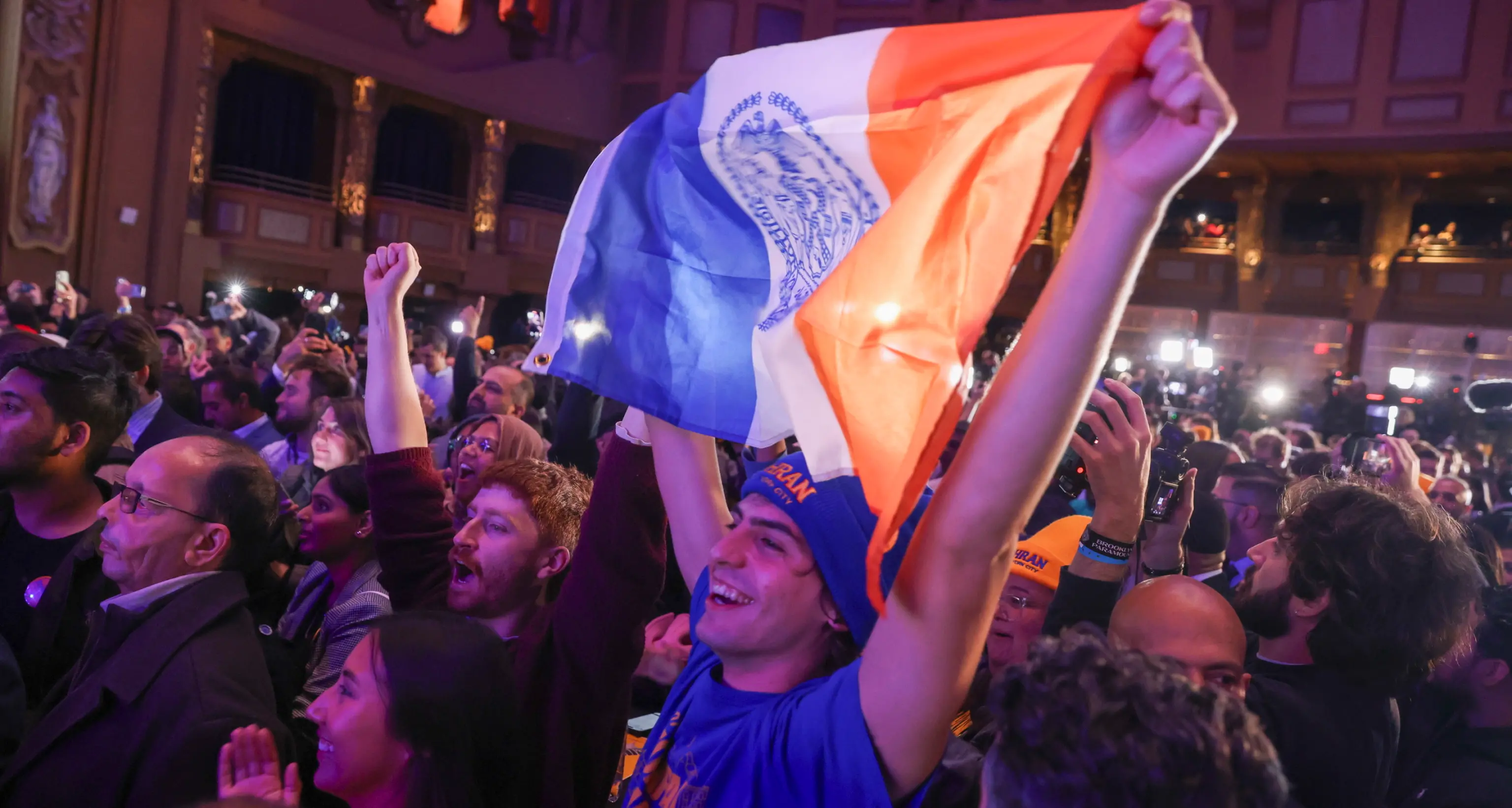 Usa: storico tris dem, Mamdani eletto sindaco a New York