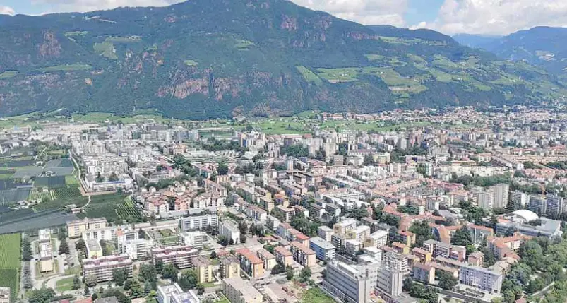 Contributi per la casa, si cambia: stretta sul vincolo di residenza