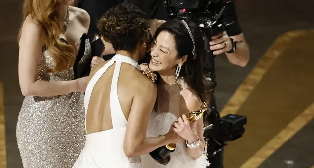 Oscar: Michelle Yeoh migliore attrice