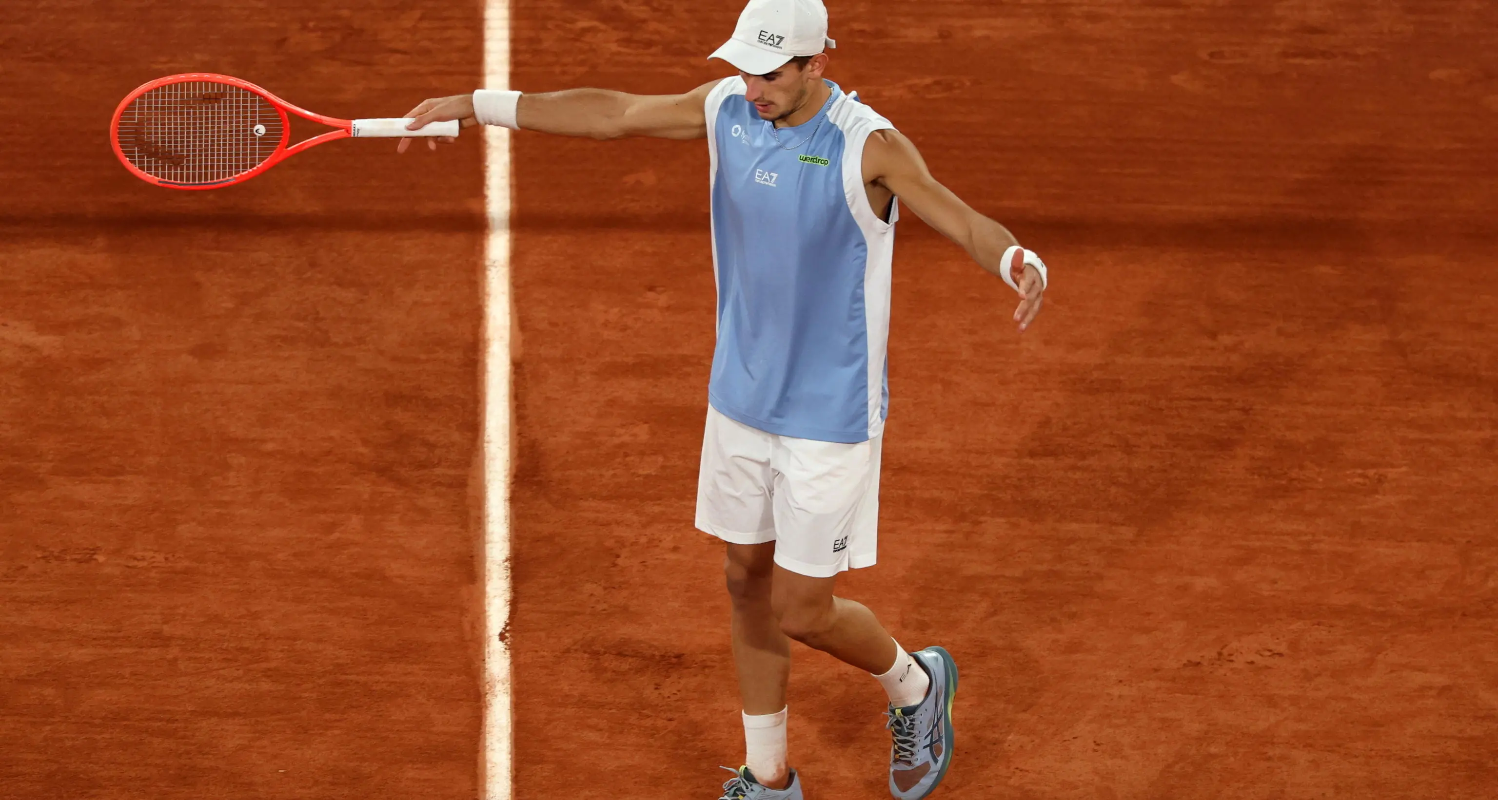Roland Garros: Berrettini si ritira, semifinale è Arnaldi-Cobolli