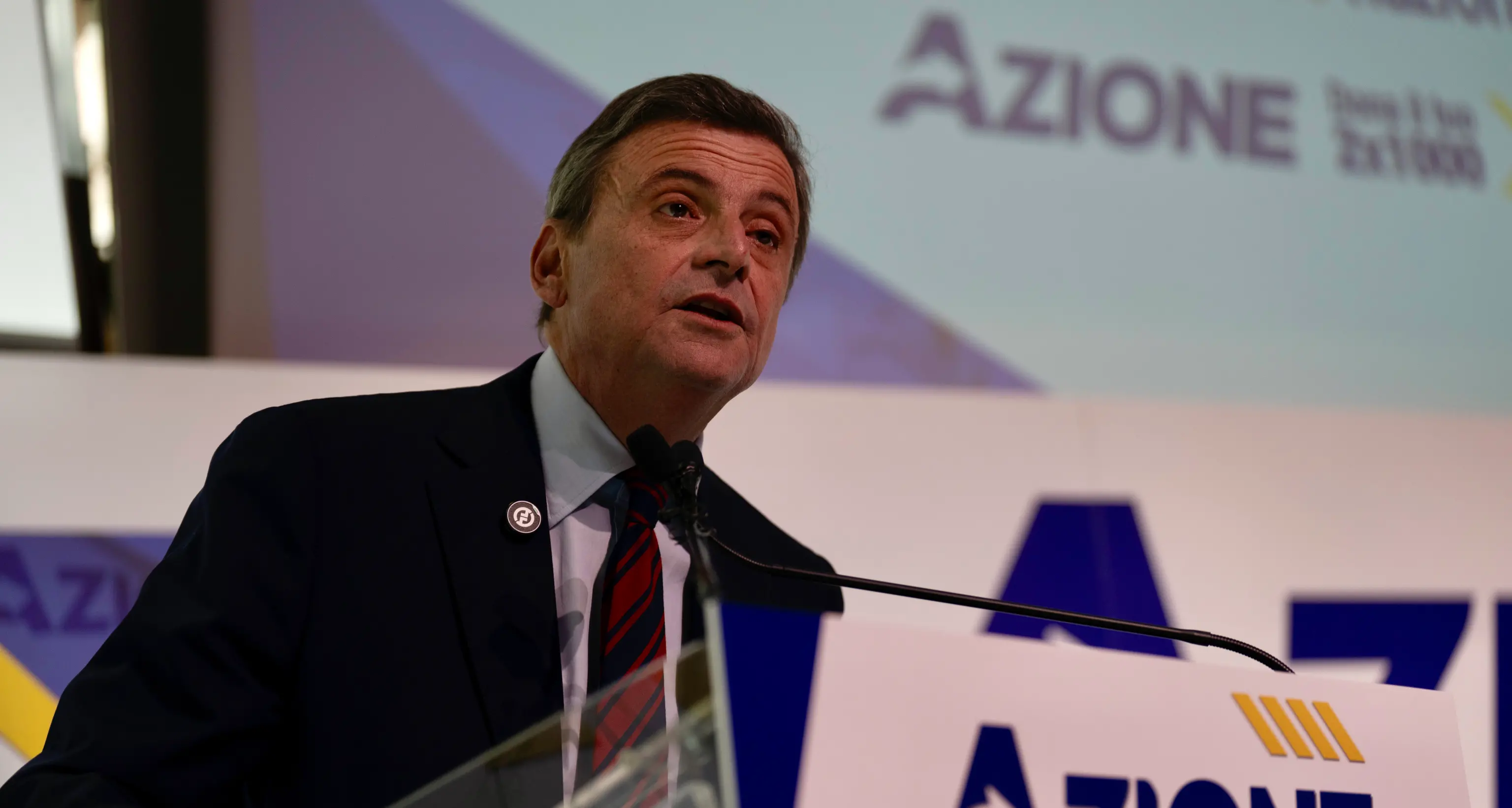 ++ Calenda,'gruppo volenterosi con noi,FI,+Eu e un pezzo di Pd'