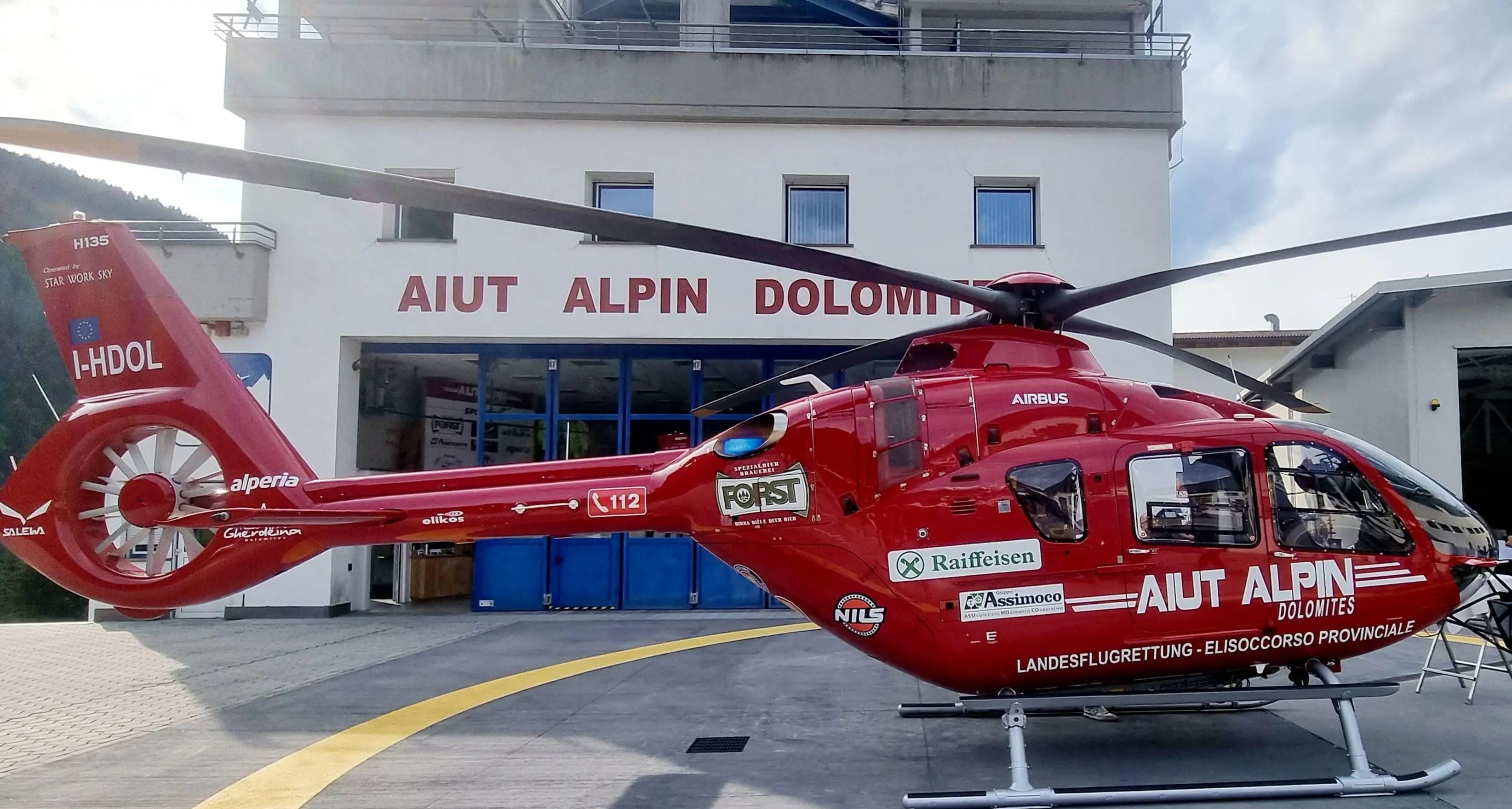Selva di Val Gardena, operaio ferito nell’incidente con l’escavatore