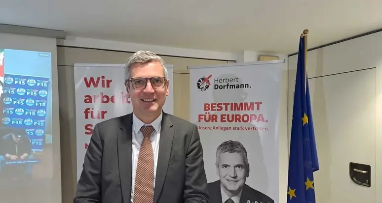 Europee: accordo Forza Italia-Svp per la candidatura di Dorfmann