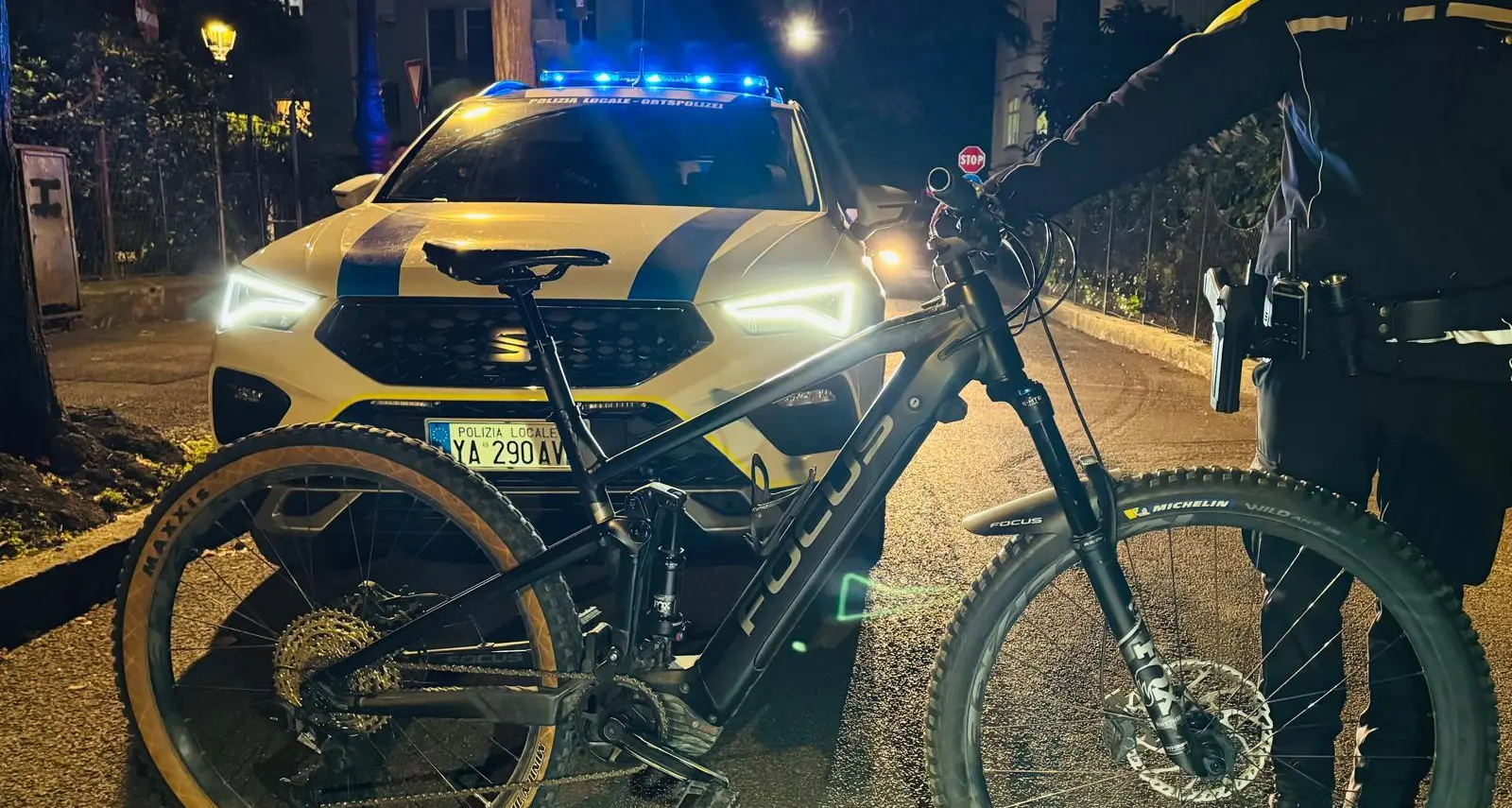 Rubata la bici elettrica: la ritrovano subito grazie al gps
