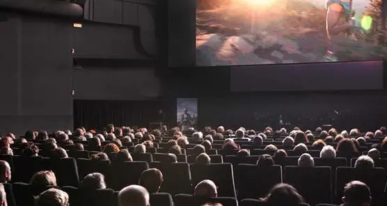 Cinema, teatri, attività ricreative: ecco le nuove regole dall’11 ottobre