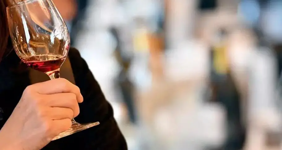 Il vino altoatesino punta sui mercati esteri: stabilità e sfide future
