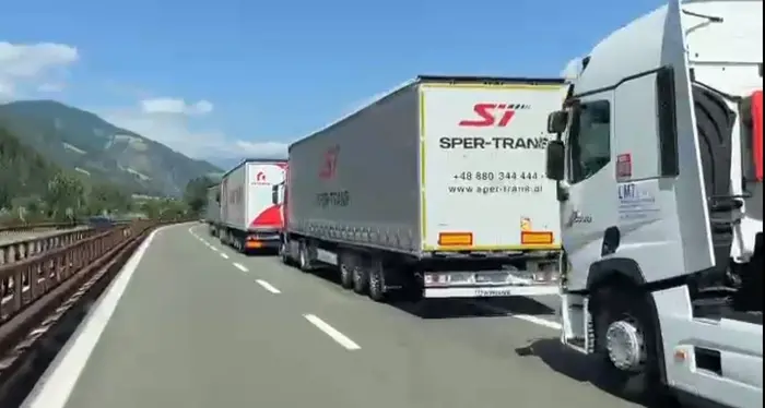 Tir al Brennero, la contro-offensiva dell’Austria dopo l’attacco di Salvini