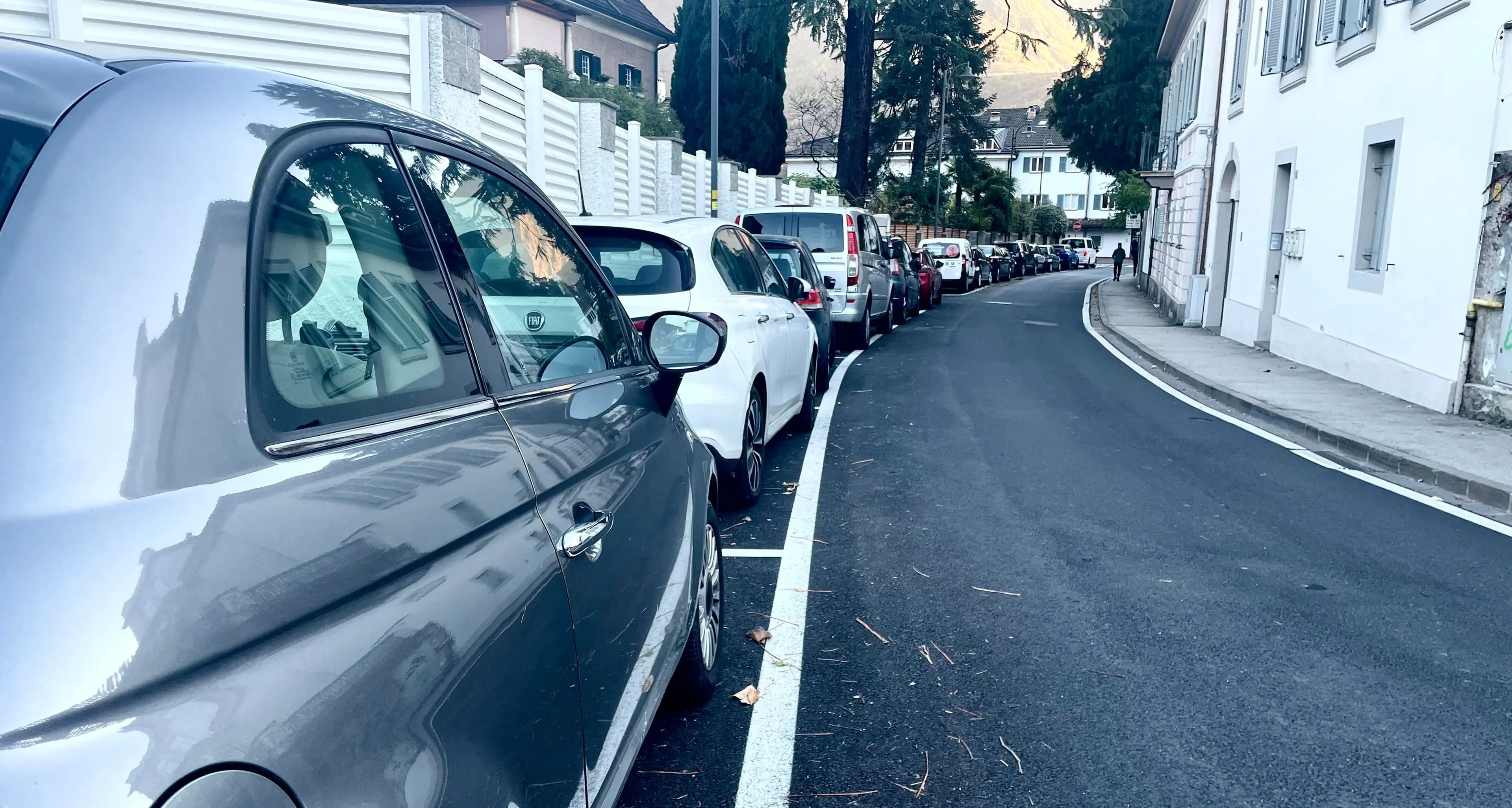 «Bolzano, niente bollino ha chi ha già il garage»: il Comune studia il piano