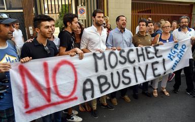 Lega, 'pronta proposta di legge per stop a nuovi insediamenti islamici'