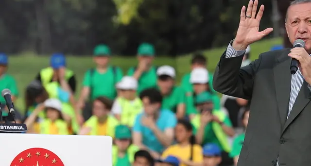 Nato: media, Turchia rifiuta incontro con Svezia-Finlandia